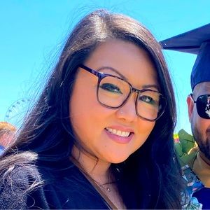 Meet your Posher, Angelica